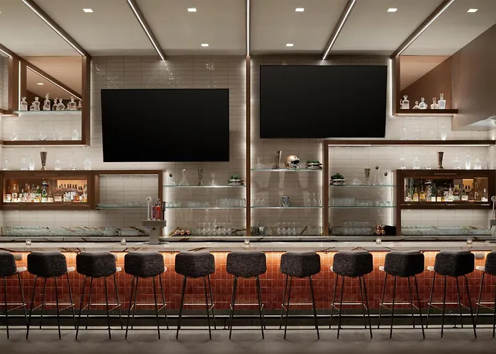 Hilton Santa Clara - Newly Renovated